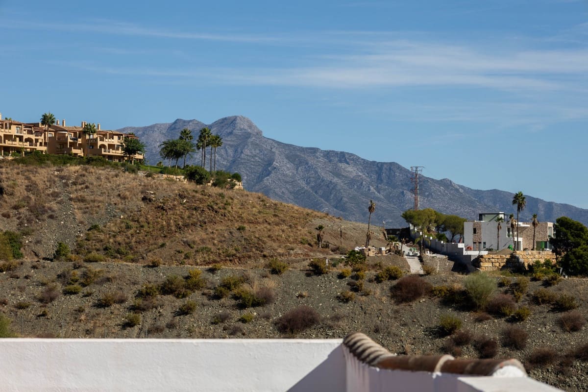 3 camera da letto Attico in vendita in Benahavis con piscina garage - 699.000 € (Rif: 9399819)