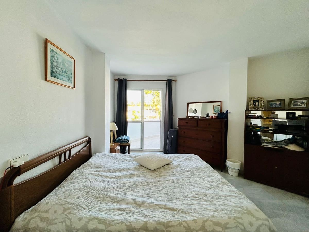 2 slaapkamer Penthouse te koop in Mijas Golf met zwembad garage - € 265.000 (Ref: 9399890)