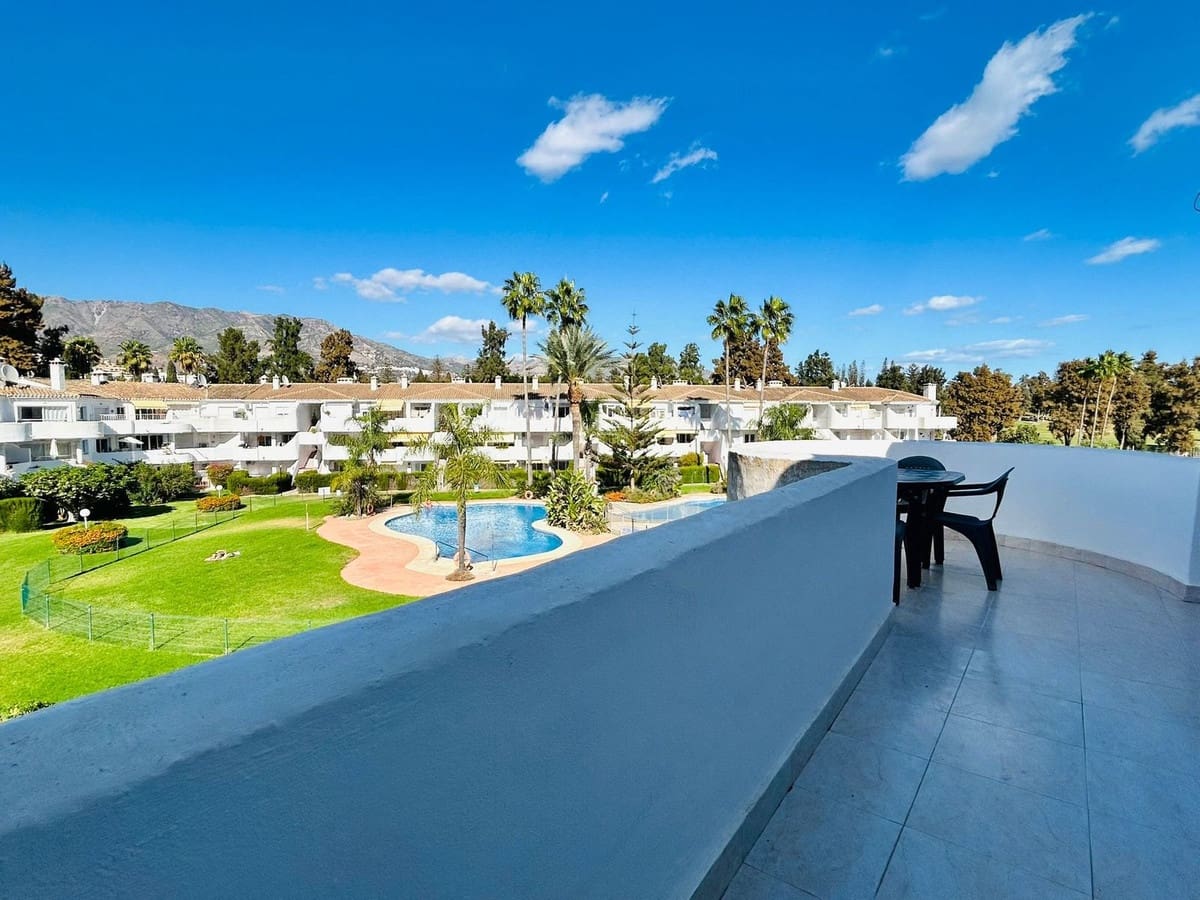 2 slaapkamer Penthouse te koop in Mijas Golf met zwembad garage - € 265.000 (Ref: 9399890)