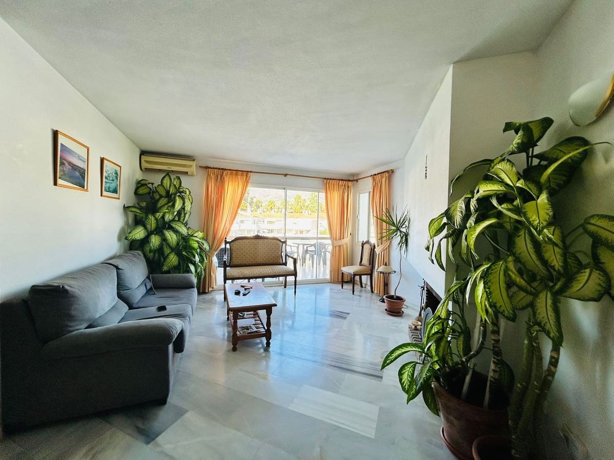 2 slaapkamer Penthouse te koop in Mijas Golf met zwembad garage - € 265.000 (Ref: 9399890)