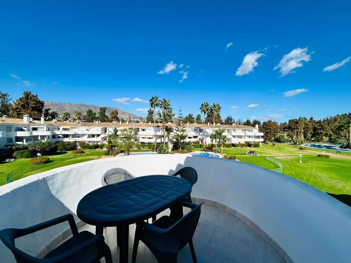 2 slaapkamer Penthouse te koop in Mijas Golf met zwembad garage - € 265.000 (Ref: 9399890)