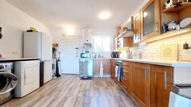 2 bedroom Penthouse for sale in El Faro de Calaburra - Chaparral, Mijas with pool - € 259,000 (Ref: 9400030)