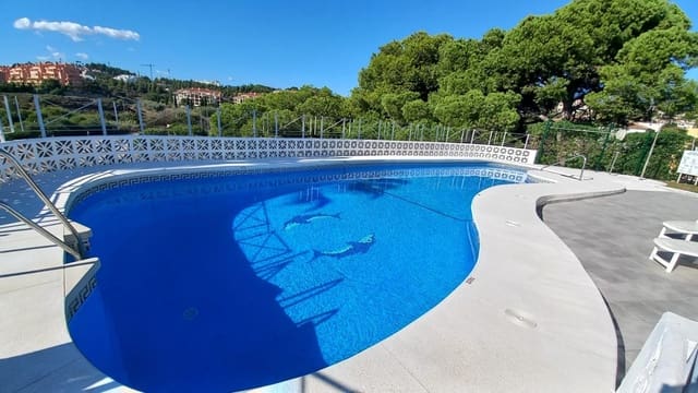 2 bedroom Penthouse for sale in El Faro de Calaburra - Chaparral, Mijas with pool - € 259,000 (Ref: 9400030)