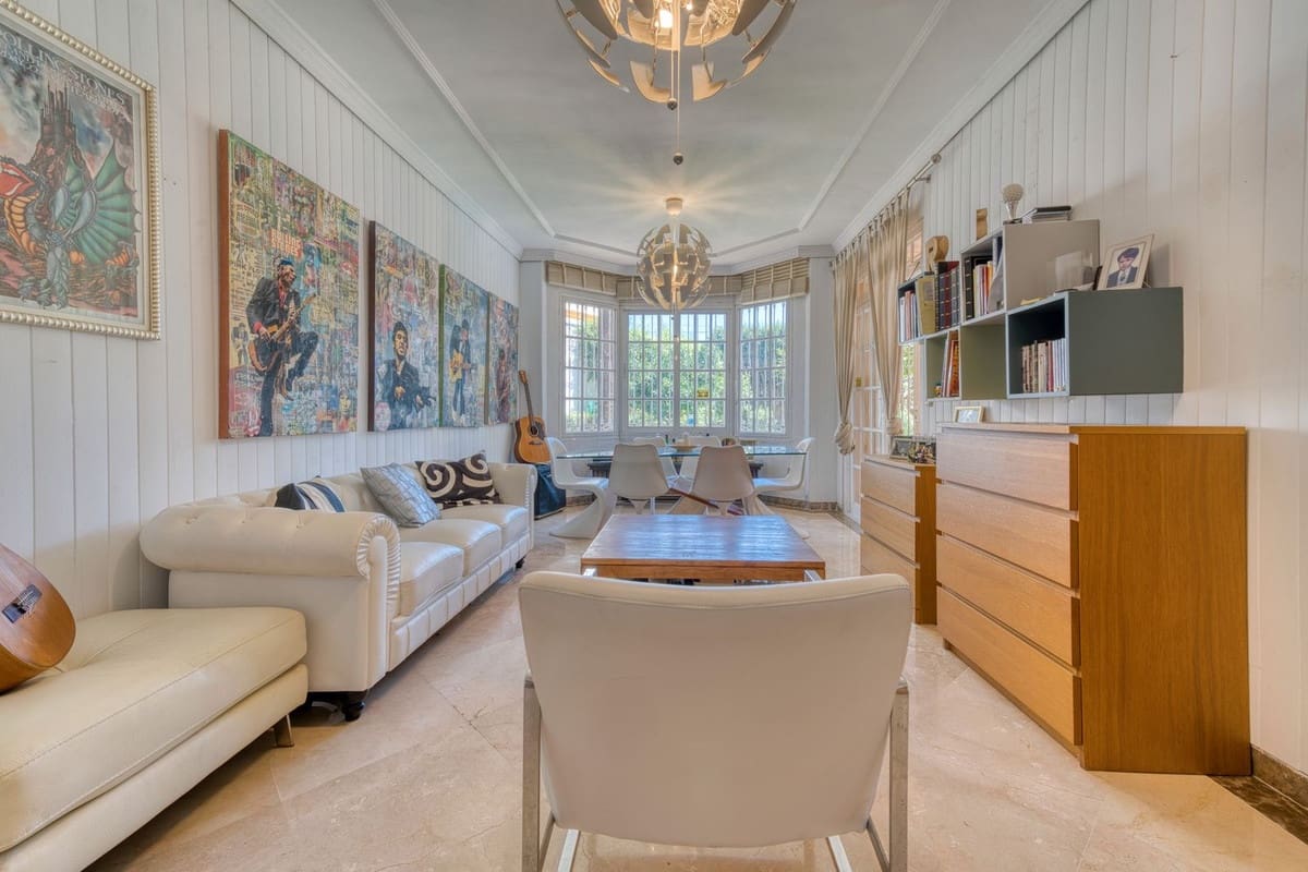 4 chambre Villa/Maison Semi-Mitoyenne à vendre à El Coto avec piscine garage - 980 000 € (Ref: 9402816)