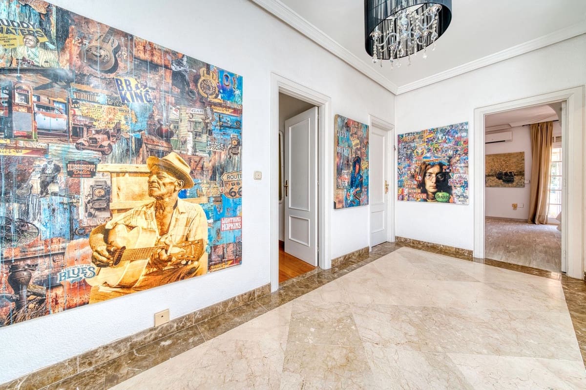 4 chambre Villa/Maison Semi-Mitoyenne à vendre à El Coto avec piscine garage - 980 000 € (Ref: 9402816)