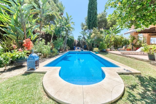 4 chambre Villa/Maison Semi-Mitoyenne à vendre à El Coto, Mijas avec piscine garage - 980 000 € (Ref: 9402816)