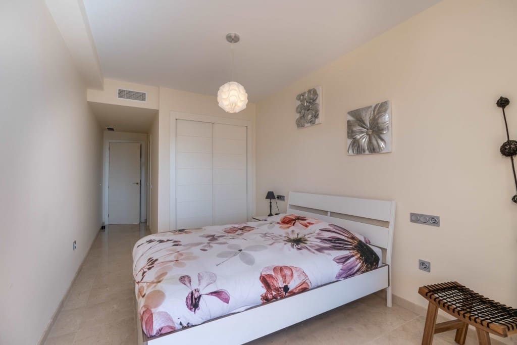 2 bedroom Apartment for sale in Mijas with pool garage - € 279,000 (Ref: 9402818)