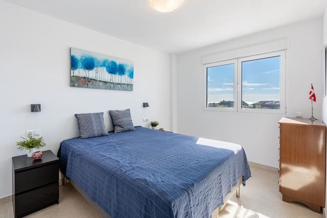 3 quarto Apartamento para venda em Fuengirola com piscina garagem - 398 000 € (Ref: 9402819)