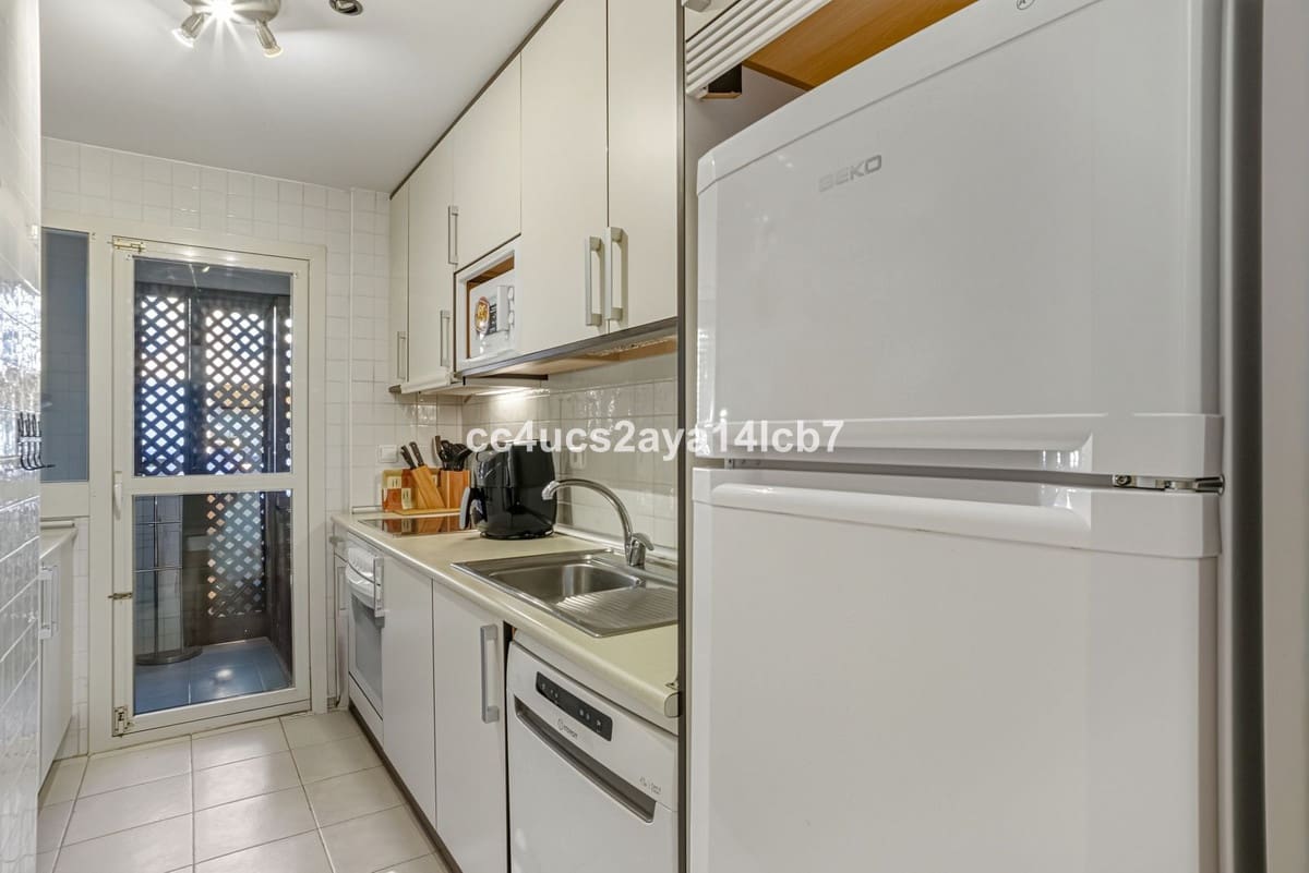 3 chambre Appartement à vendre à Carib Playa avec piscine garage - 455 000 € (Ref: 9402820)