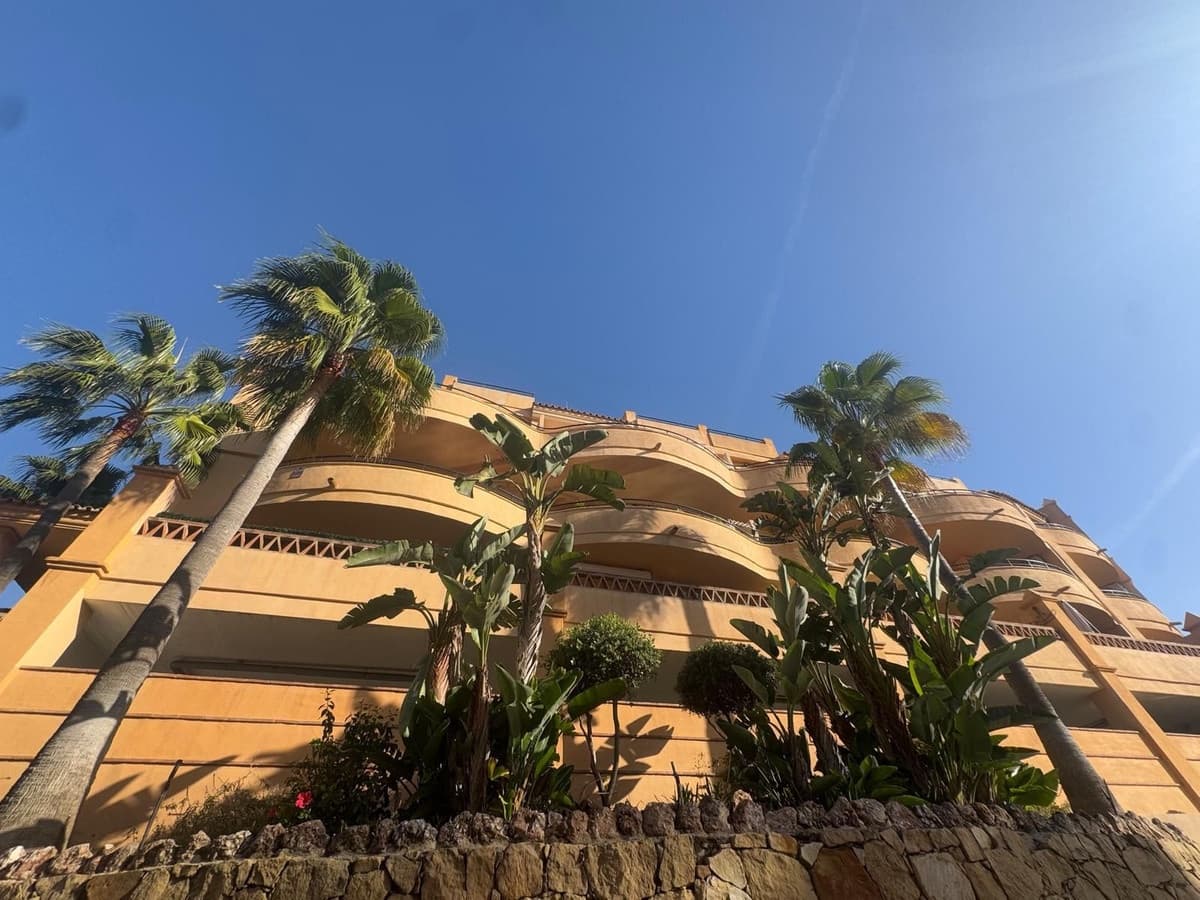 2 makuuhuone Huoneisto myytävänä paikassa Riviera del Sol mukana uima-altaan 
autotalli - 335 000 € (Ref: 9417692)