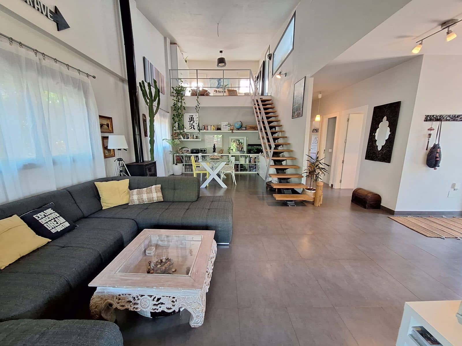 3 soveværelse Semi-Rækkehus til salg i Alhaurin de la Torre med garage - € 675.000 (Ref: 9417694)