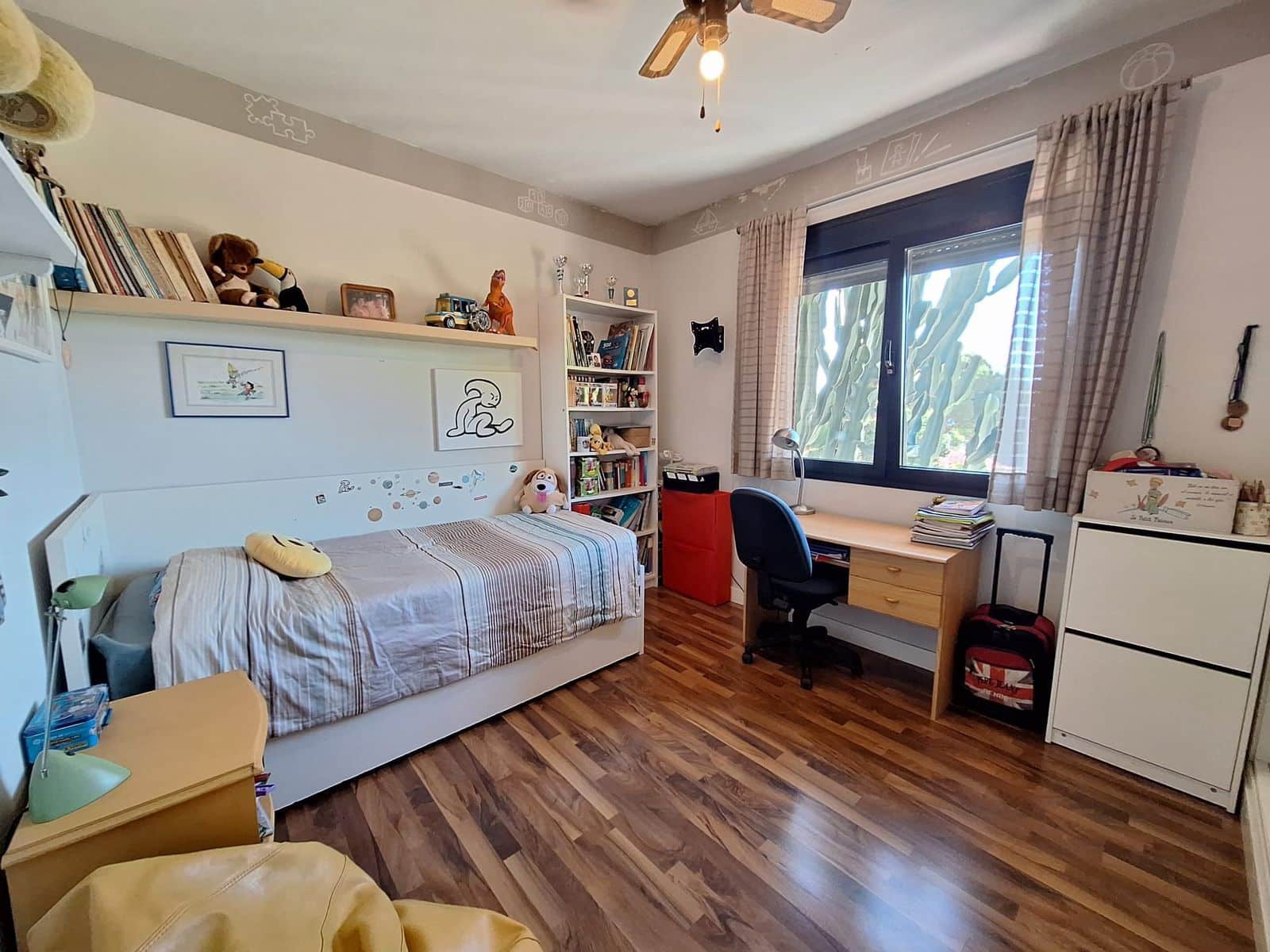 3 soveværelse Semi-Rækkehus til salg i Alhaurin de la Torre med garage - € 675.000 (Ref: 9417694)