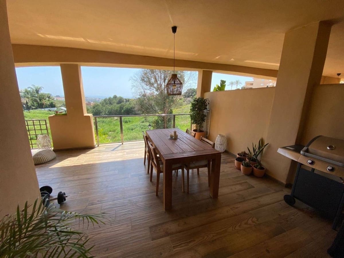 2 chambre Appartement à vendre à Estepona avec piscine garage - 350 000 € (Ref: 9417697)