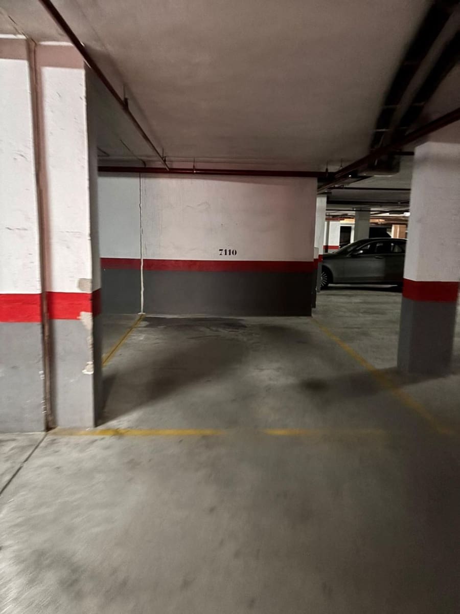 2 sovrum Lägenhet till salu i Marbella med pool garage - 382 000 € (Ref: 9417698)