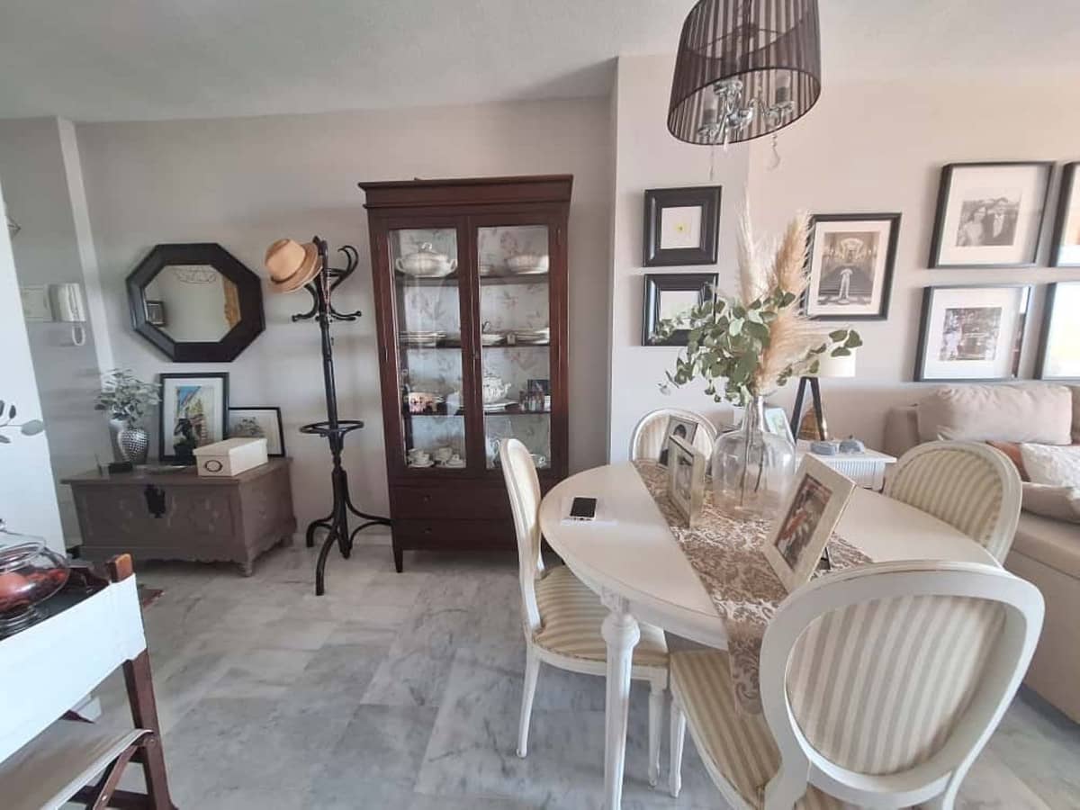 2 sovrum Lägenhet till salu i Marbella med pool garage - 382 000 € (Ref: 9417698)