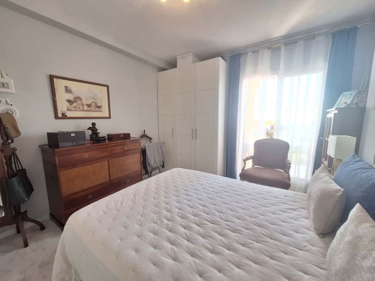 2 sovrum Lägenhet till salu i Marbella med pool garage - 382 000 € (Ref: 9417698)