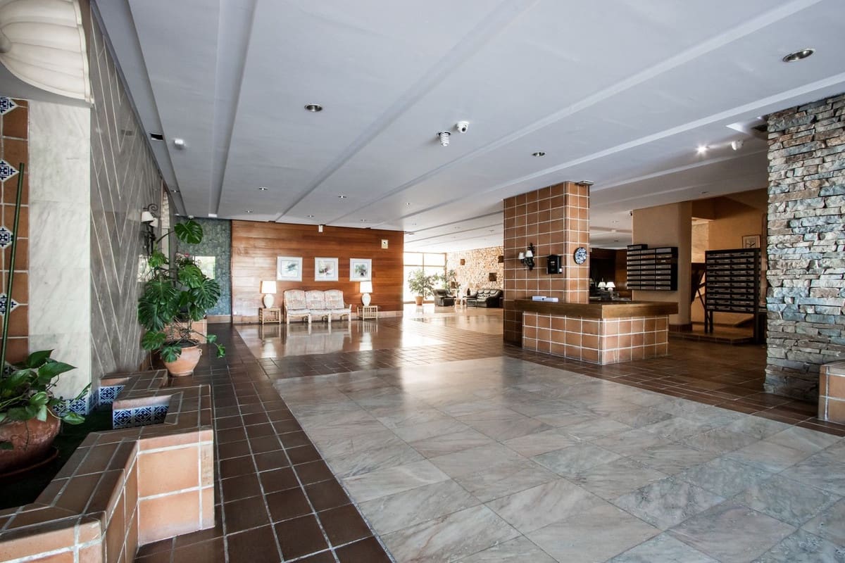 2 quarto Apartamento para venda em Torrequebrada com piscina garagem - 420 000 € (Ref: 9417699)