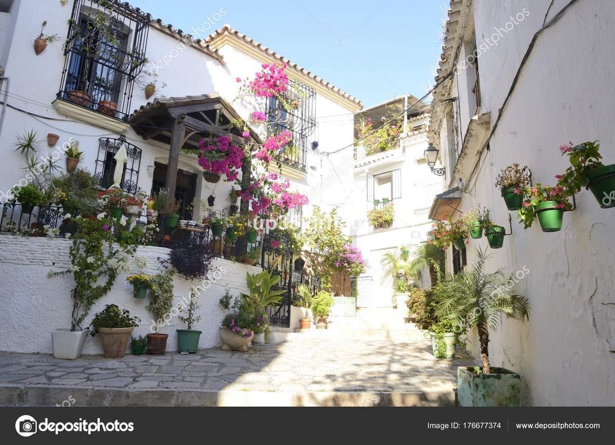 2 quarto Apartamento para venda em Estepona com piscina garagem - 495 000 € (Ref: 9417700)