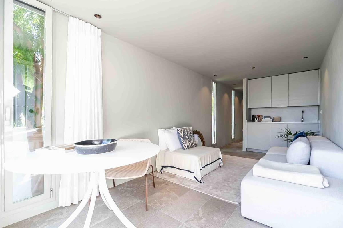 4 soverom Bungalow til salgs i Benalmadena med svømmebasseng garasje - € 1 475 000 (Ref: 9417702)