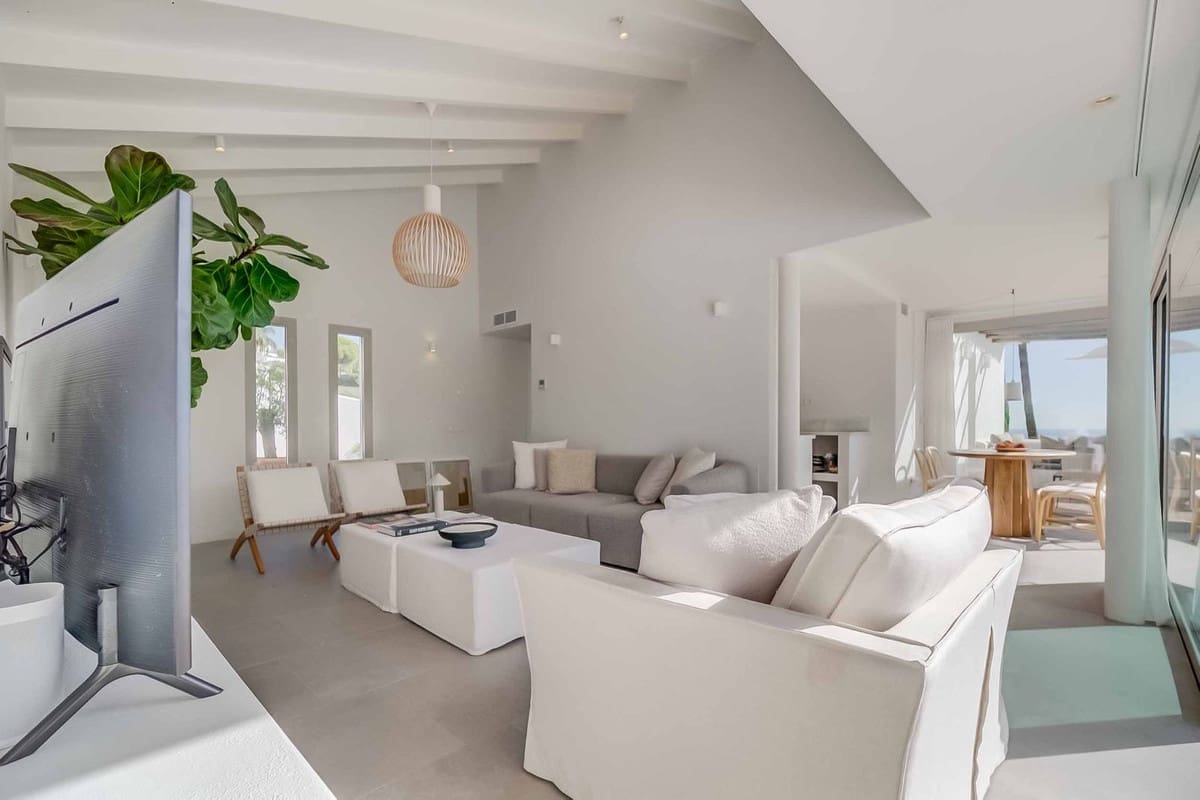 4 soverom Bungalow til salgs i Benalmadena med svømmebasseng garasje - € 1 475 000 (Ref: 9417702)