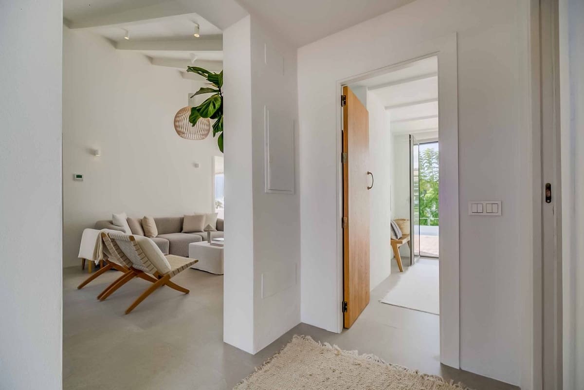 4 soverom Bungalow til salgs i Benalmadena med svømmebasseng garasje - € 1 475 000 (Ref: 9417702)