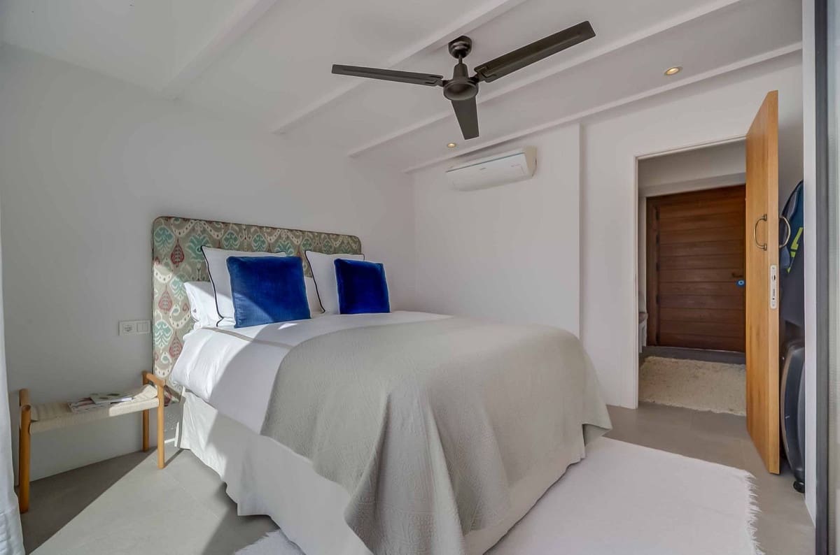 4 soverom Bungalow til salgs i Benalmadena med svømmebasseng garasje - € 1 475 000 (Ref: 9417702)