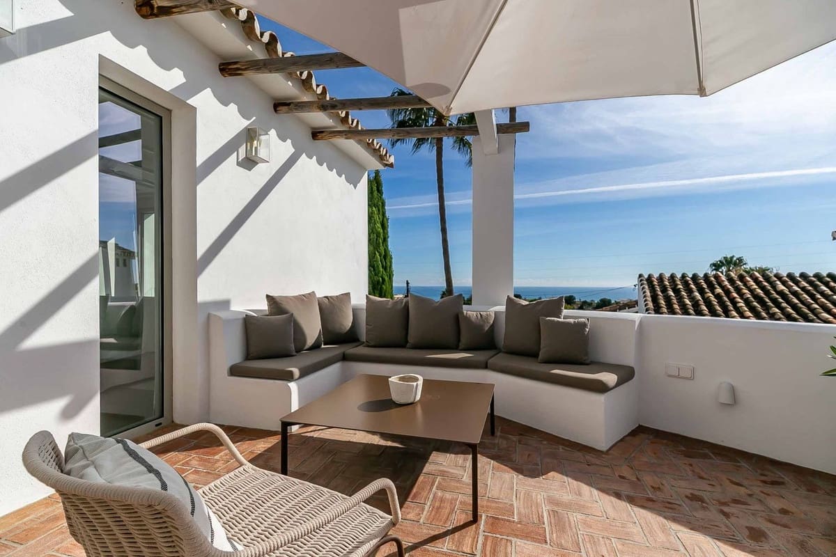 4 soverom Bungalow til salgs i Benalmadena med svømmebasseng garasje - € 1 475 000 (Ref: 9417702)