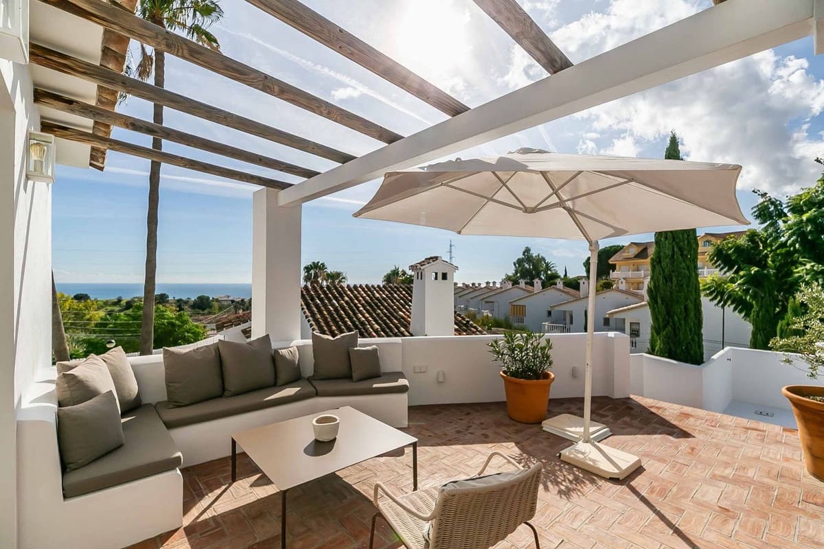 4 soverom Bungalow til salgs i Benalmadena med svømmebasseng garasje - € 1 475 000 (Ref: 9417702)