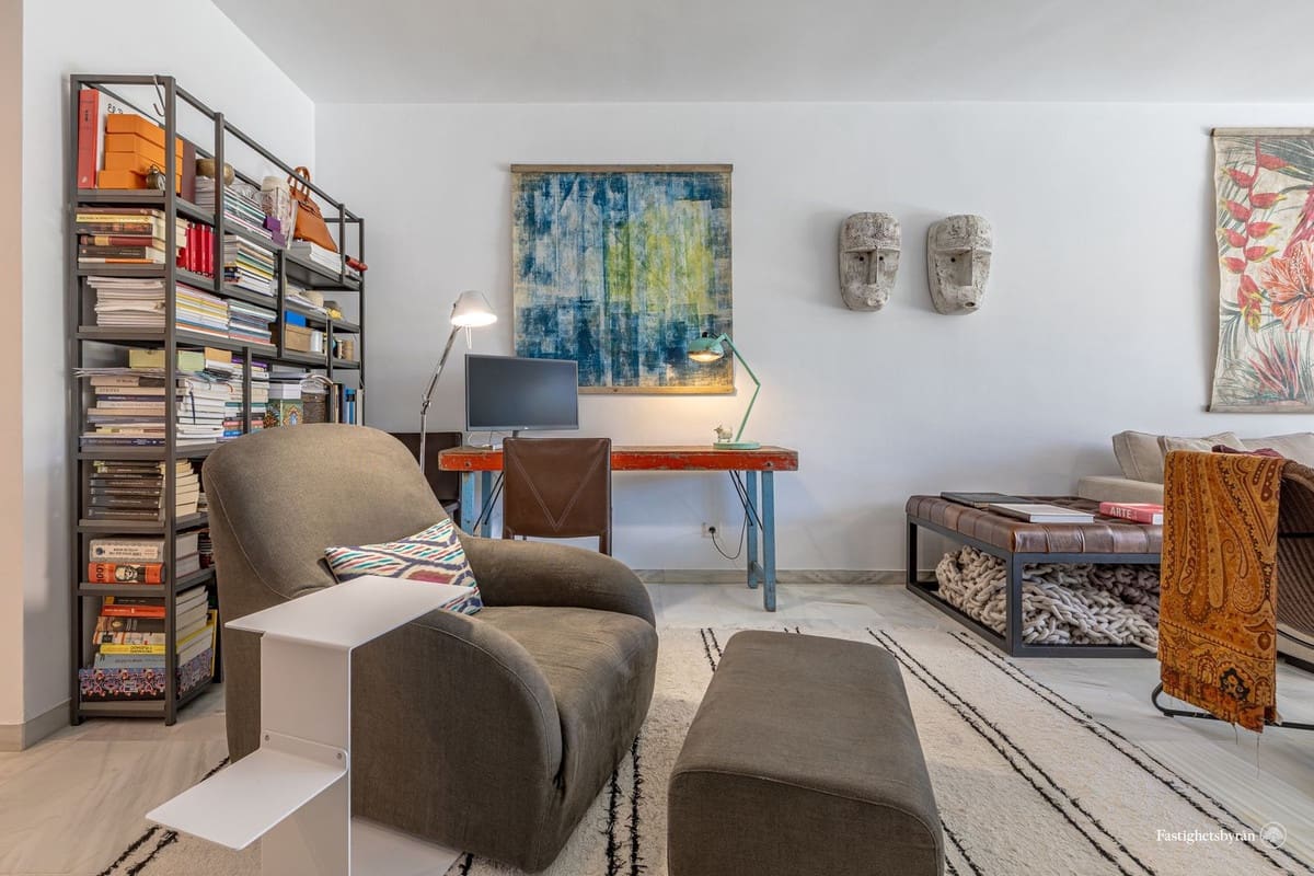 2 makuuhuone Huoneisto myytävänä paikassa Estepona mukana uima-altaan - 1 140 000 € (Ref: 9418797)