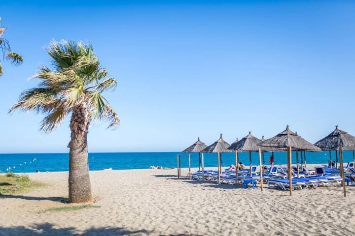 3 sovrum Takvåning till salu i Mijas med pool - 595 000 € (Ref: 9418798)