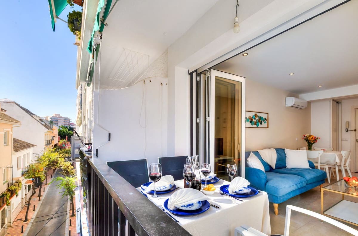 2 bedroom Apartment for sale in Fuengirola - € 235,000 (Ref: 9418801)