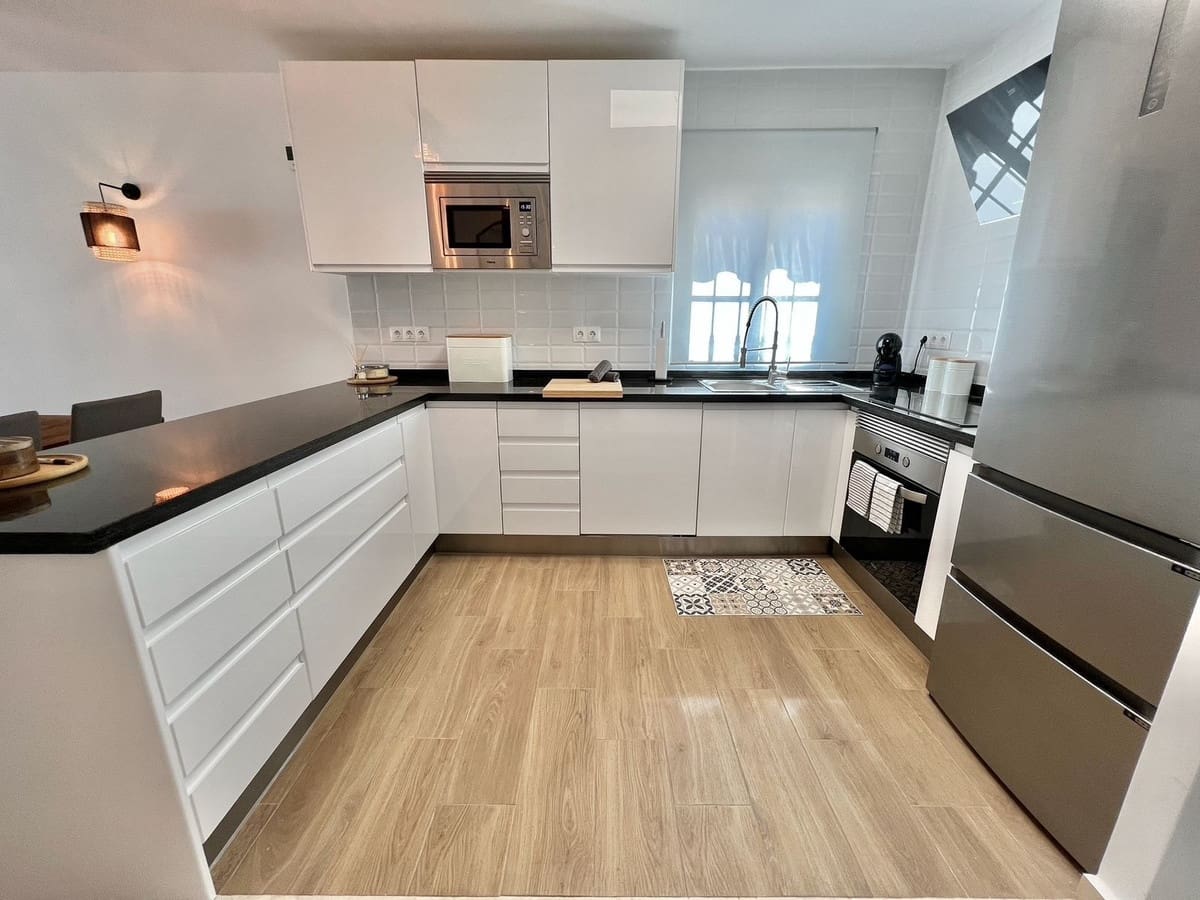 2 sypialnia Apartament na sprzedaż w Riviera del Sol z basenem garażem - 385 000 € (Ref: 9425571)