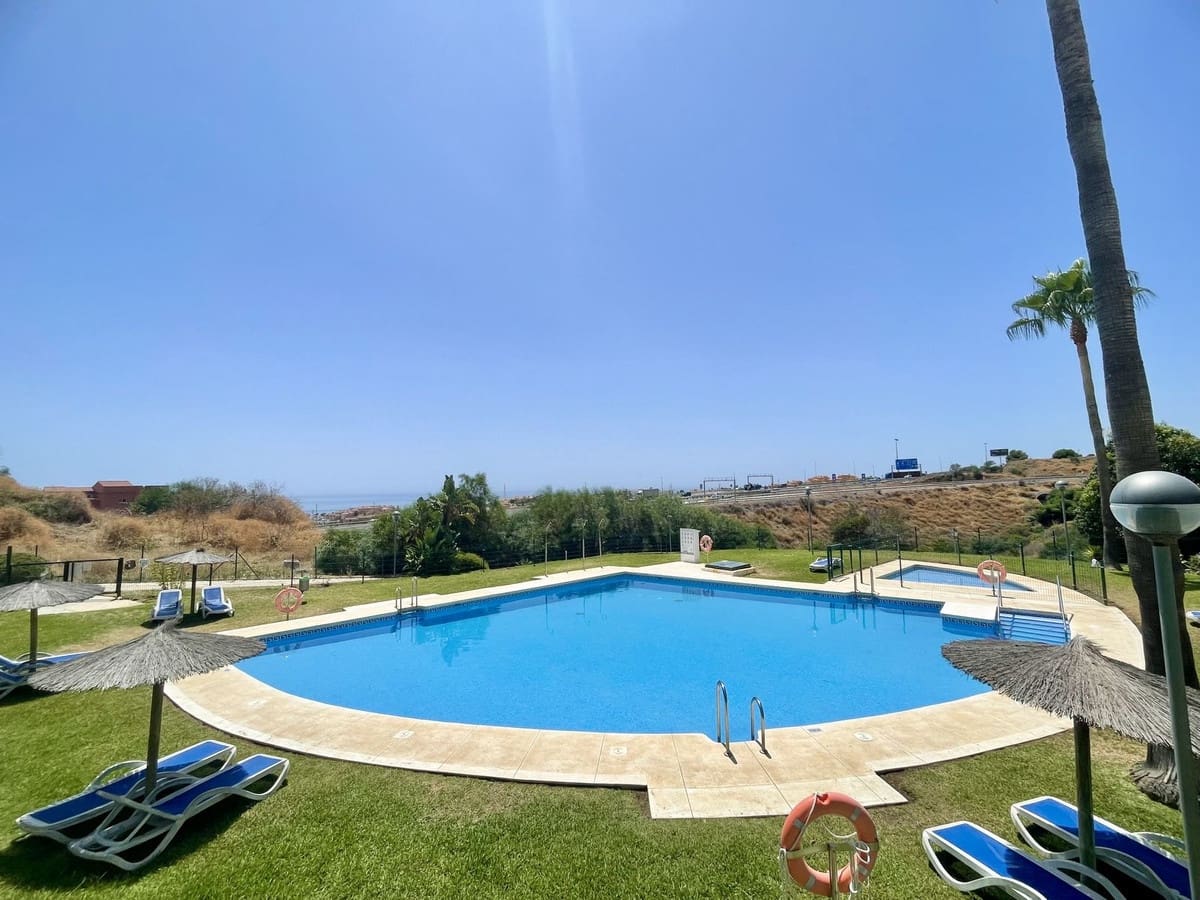 1 quarto Apartamento para venda em Riviera del Sol com piscina garagem - 210 000 € (Ref: 9425574)