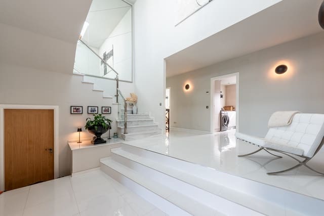 4 camera da letto Villetta Bifamiliare in vendita in Mijas Costa, Mijas con piscina garage - 2.395.000 € (Rif: 9425580)