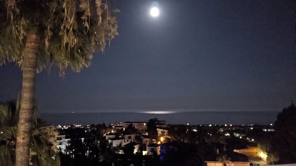 4 camera da letto Attico in vendita in Calahonda con piscina garage - 725.000 € (Rif: 9426468)