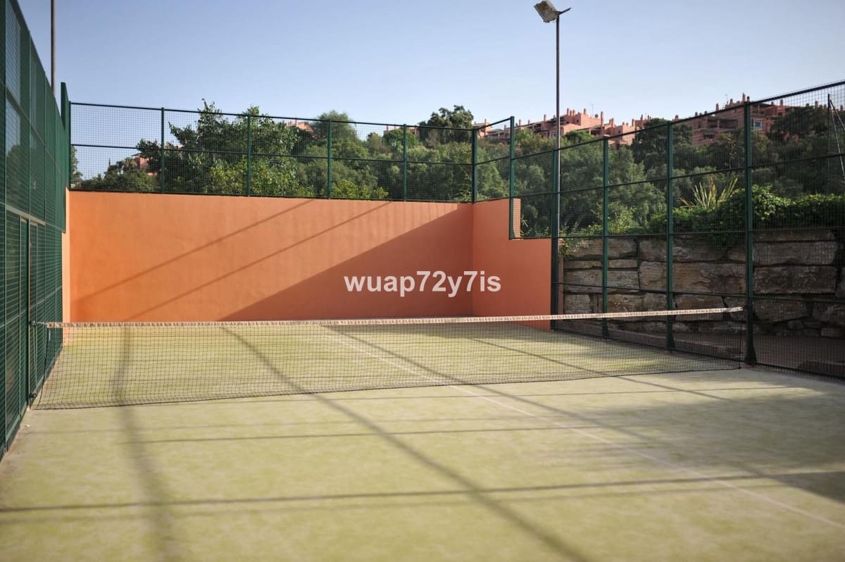 2 bedroom Penthouse for sale in La Mairena with pool garage - € 349,000 (Ref: 9436547)