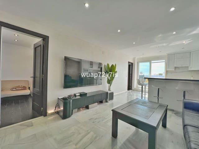 2 soverom Penthouse til salgs i El Paraíso, Benahavís med svømmebasseng - € 390 000 (Ref: 9436548)