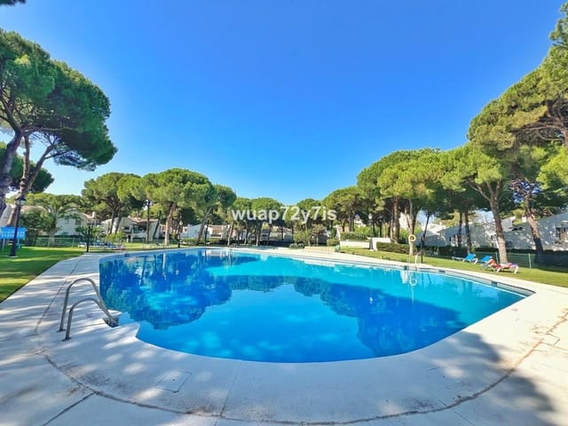 2 sypialnia Dom blizniak na sprzedaż w Benamara - Atalaya, Estepona z basenem garażem - 399 000 € (Ref: 9436549)