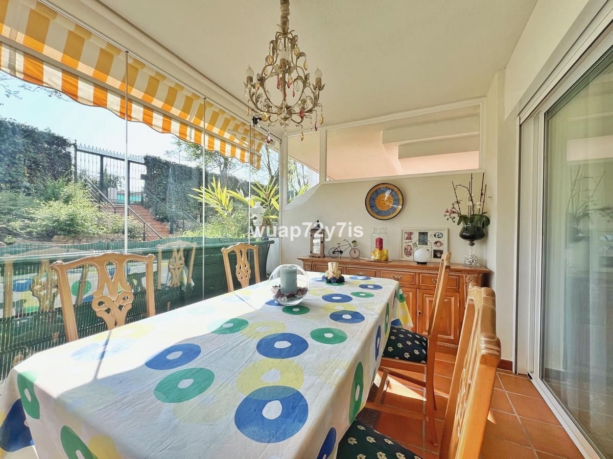 3 soverom Leilighet til salgs i Guadalmina med svømmebasseng garasje - € 449 000 (Ref: 9437119)