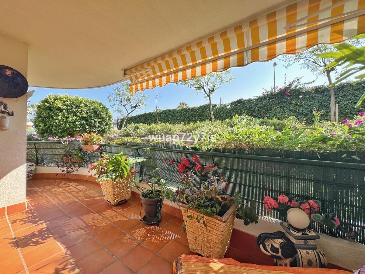 3 soverom Leilighet til salgs i Guadalmina med svømmebasseng garasje - € 449 000 (Ref: 9437119)