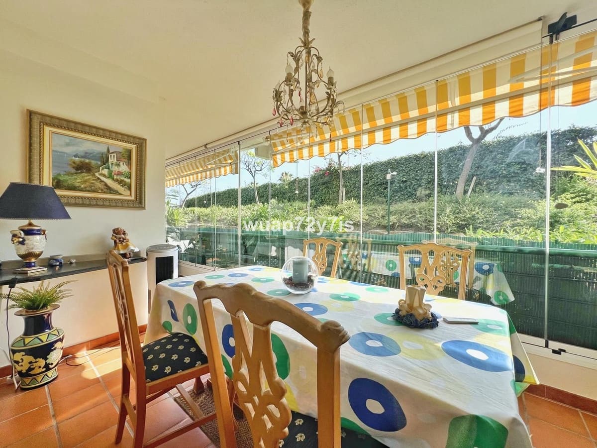 3 soverom Leilighet til salgs i Guadalmina med svømmebasseng garasje - € 449 000 (Ref: 9437119)