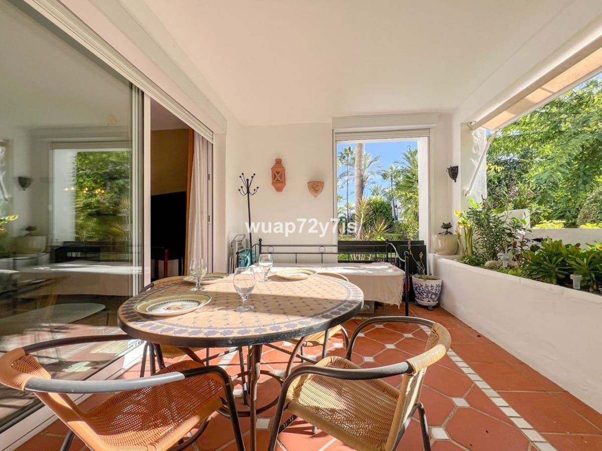 2 bedroom Apartment for sale in Costalita with pool garage - € 460,000 (Ref: 9437120)