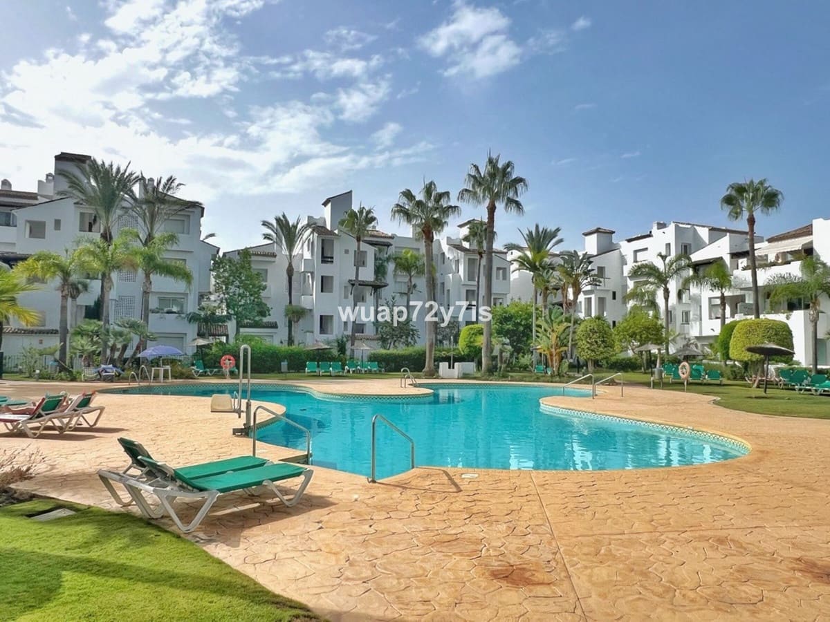 2 bedroom Apartment for sale in Costalita with pool garage - € 460,000 (Ref: 9437120)
