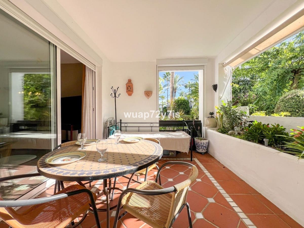 2 bedroom Apartment for sale in Costalita with pool garage - € 460,000 (Ref: 9437120)