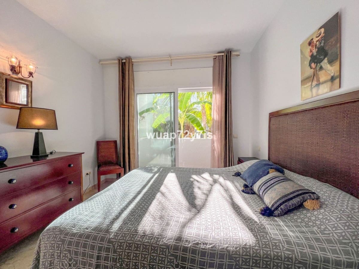 2 bedroom Apartment for sale in Costalita with pool garage - € 460,000 (Ref: 9437120)