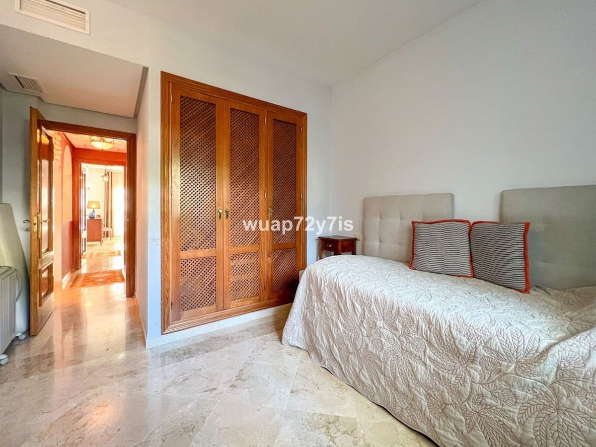 2 bedroom Apartment for sale in Costalita with pool garage - € 460,000 (Ref: 9437120)