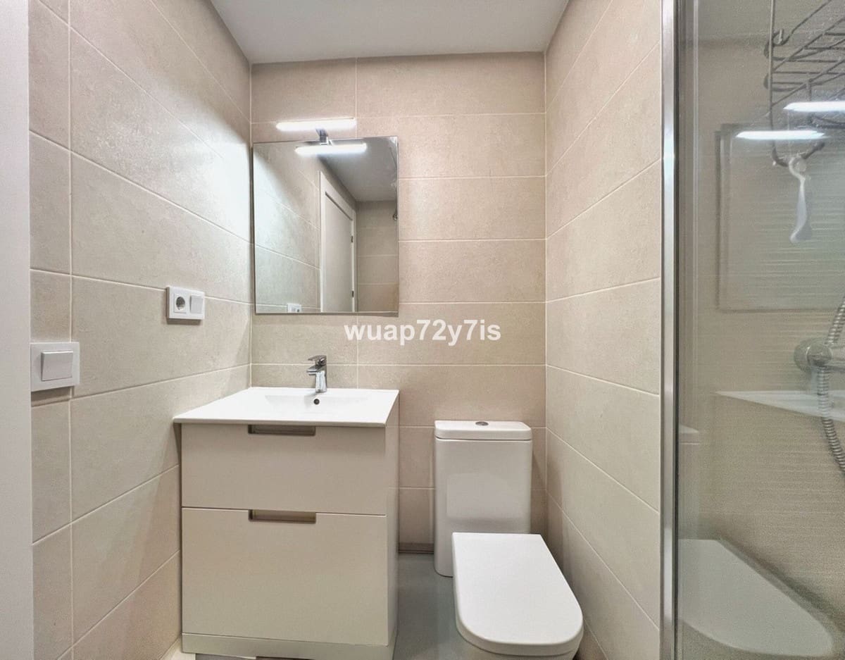 2 bedroom Apartment for sale in Estepona with pool garage - € 475,000 (Ref: 9442810)