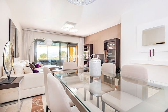 2 bedroom Apartment for sale in Estepona with pool garage - € 485,000 (Ref: 9442811)