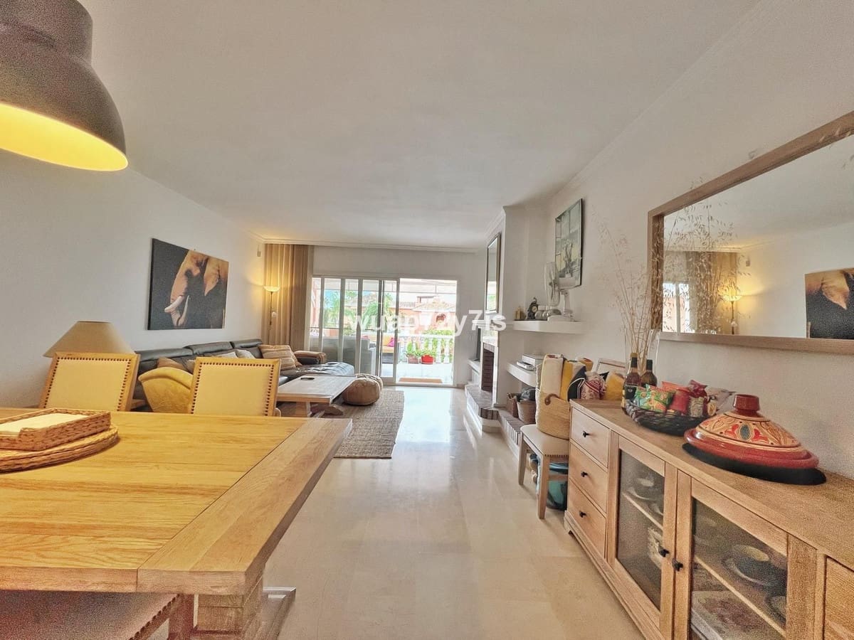 2 slaapkamer Appartement te koop in Estepona met zwembad - € 469.000 (Ref: 9442813)