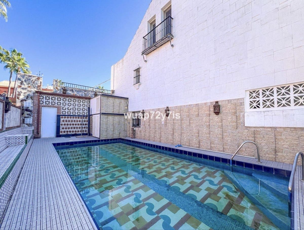 6 Zimmer Haus zu verkaufen in Benahavis mit Pool Garage - 650.000 € (Ref: 9442831)